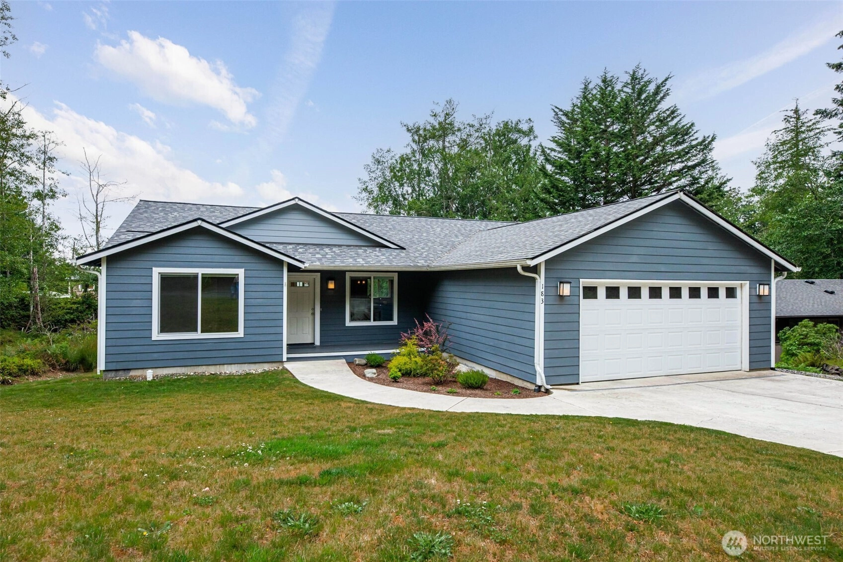 183 Rainier Ln Port Ludlow WA 98365