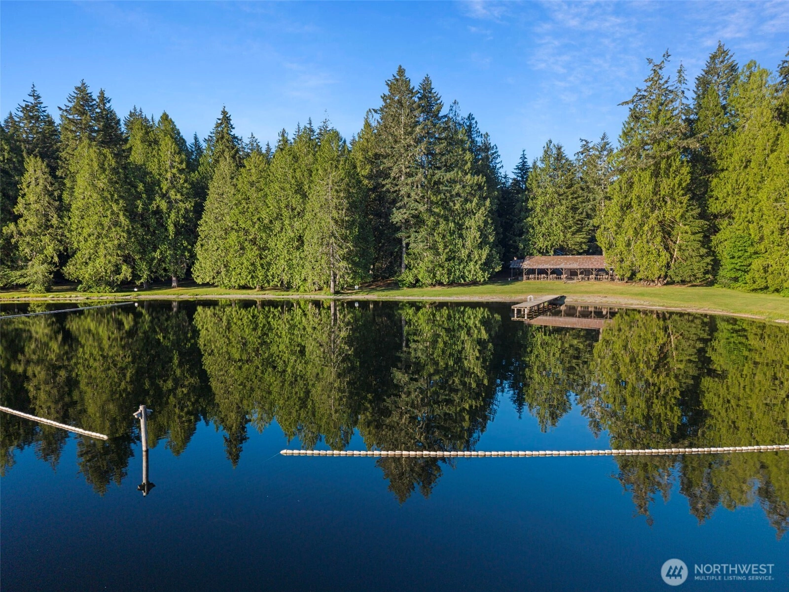 1052 E Mason Lake Dr W Grapeview WA 98546