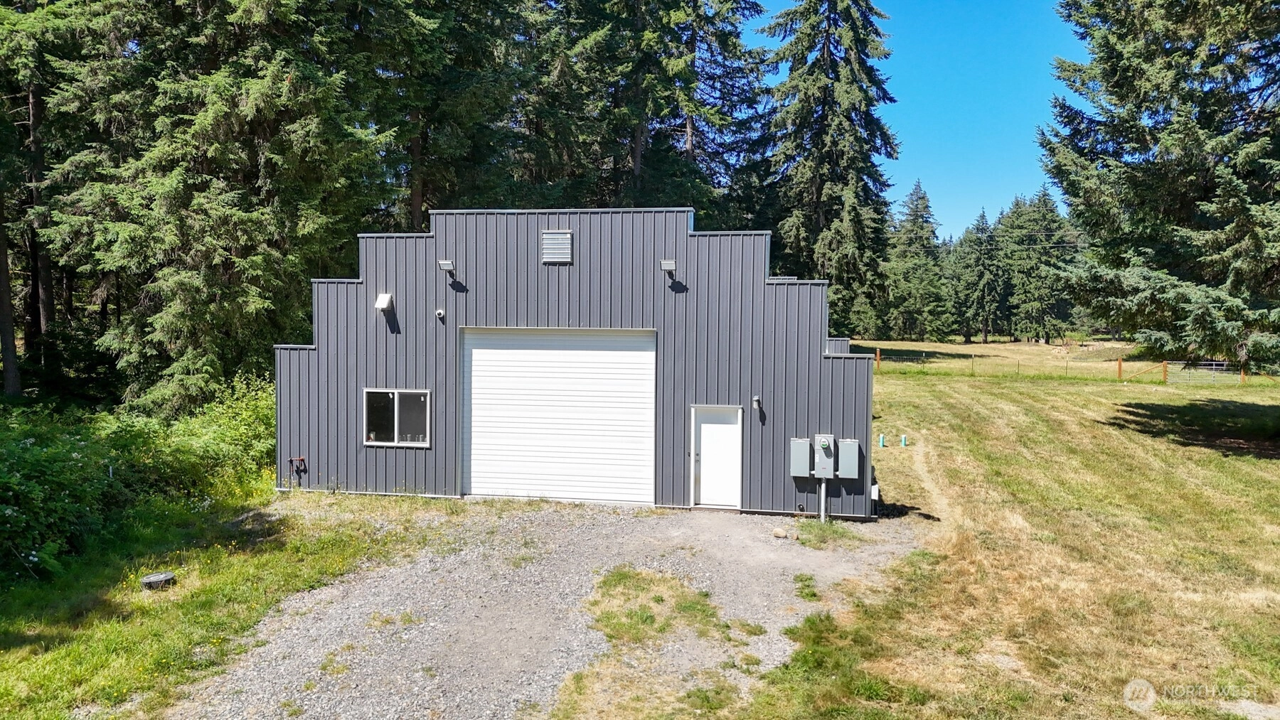 12936 Hubbard St SE Rainier WA 98576