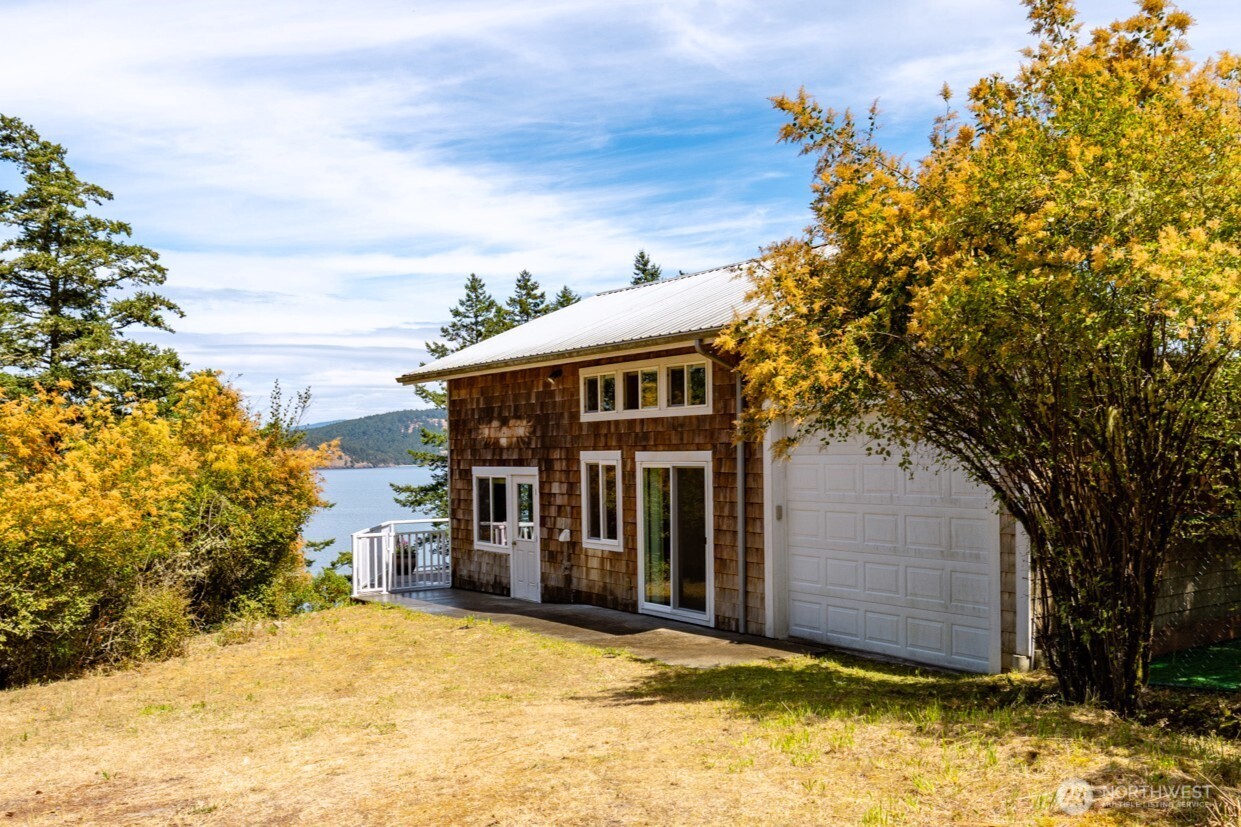 437 Sunrise Rd Unit  Lopez Island WA 98261