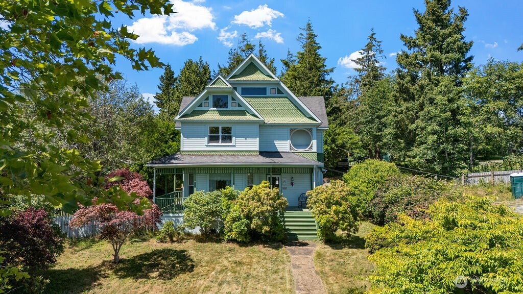 516 Cedar St Unit  Ilwaco WA 98624