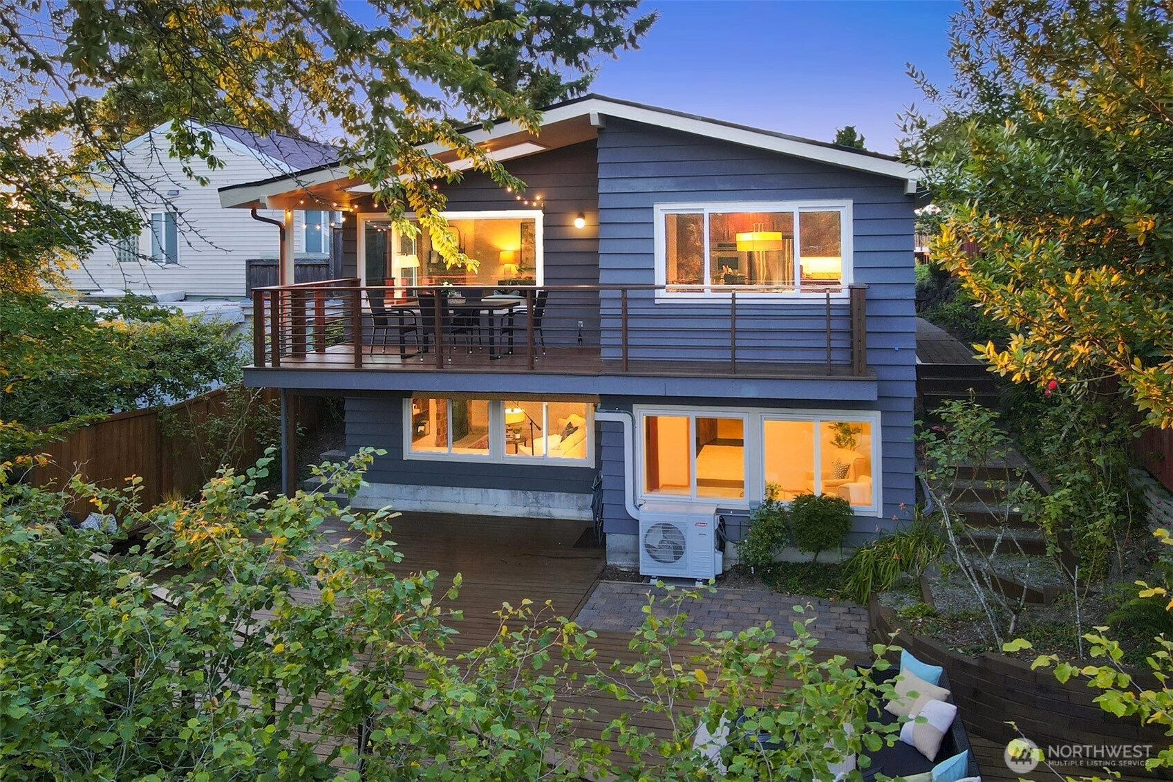 3927 SW Frontenac St Seattle WA 98136