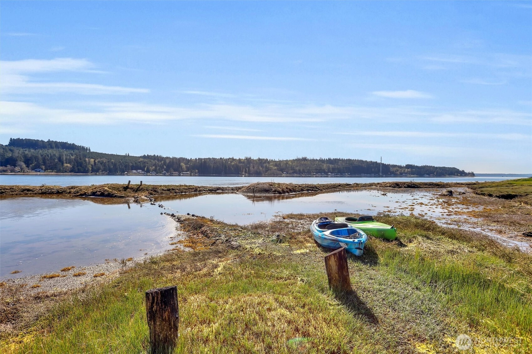 730 E North Bay Rd Allyn WA 98524