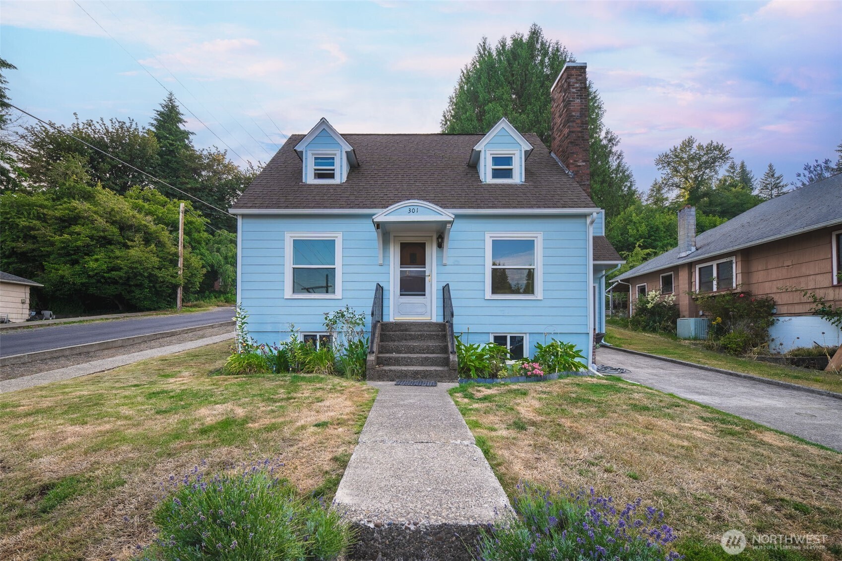 301 NW Benton Ave Winlock WA 98596