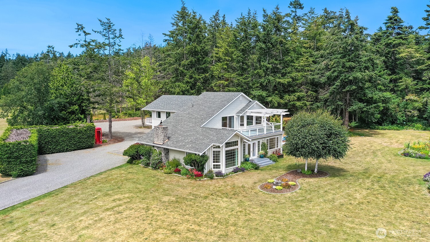 2288 Skycrest Dr Coupeville WA 98239