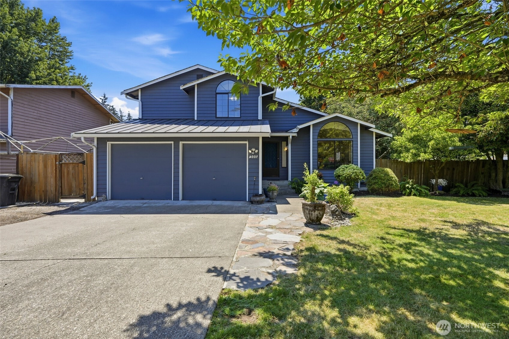 300 Butte Pl Pacific WA 98047