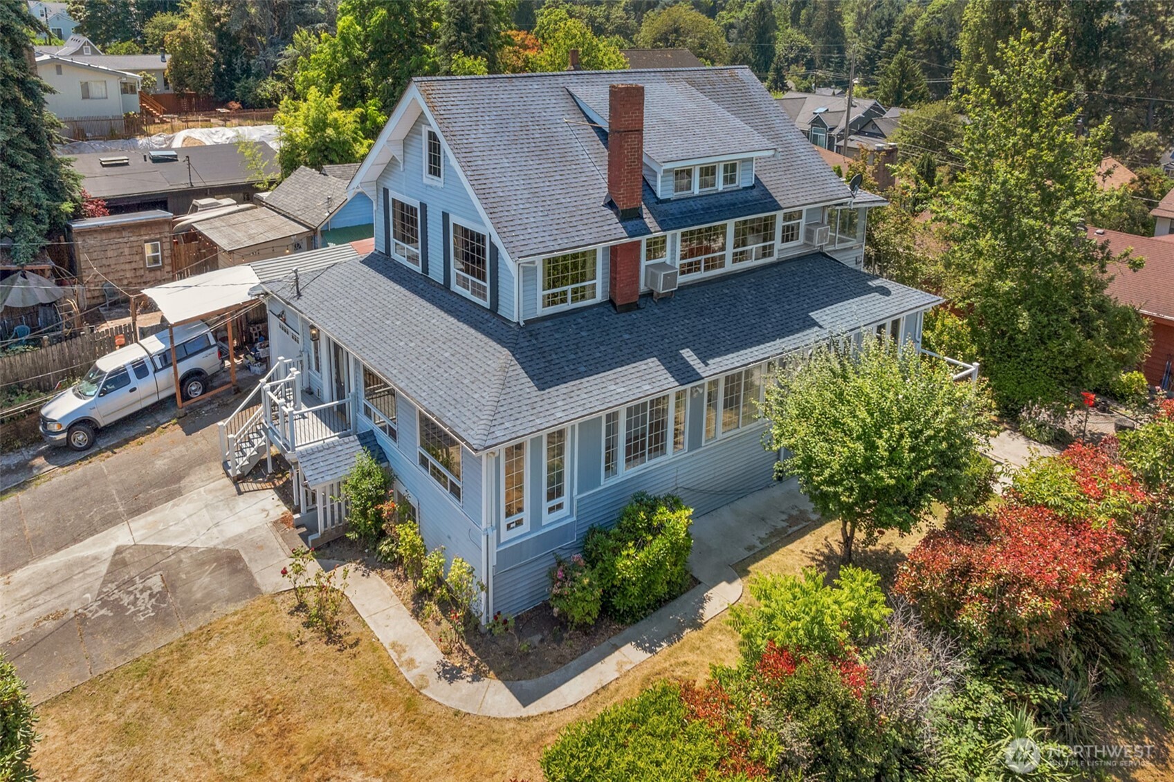 9615 56th Ave S Seattle WA 98118