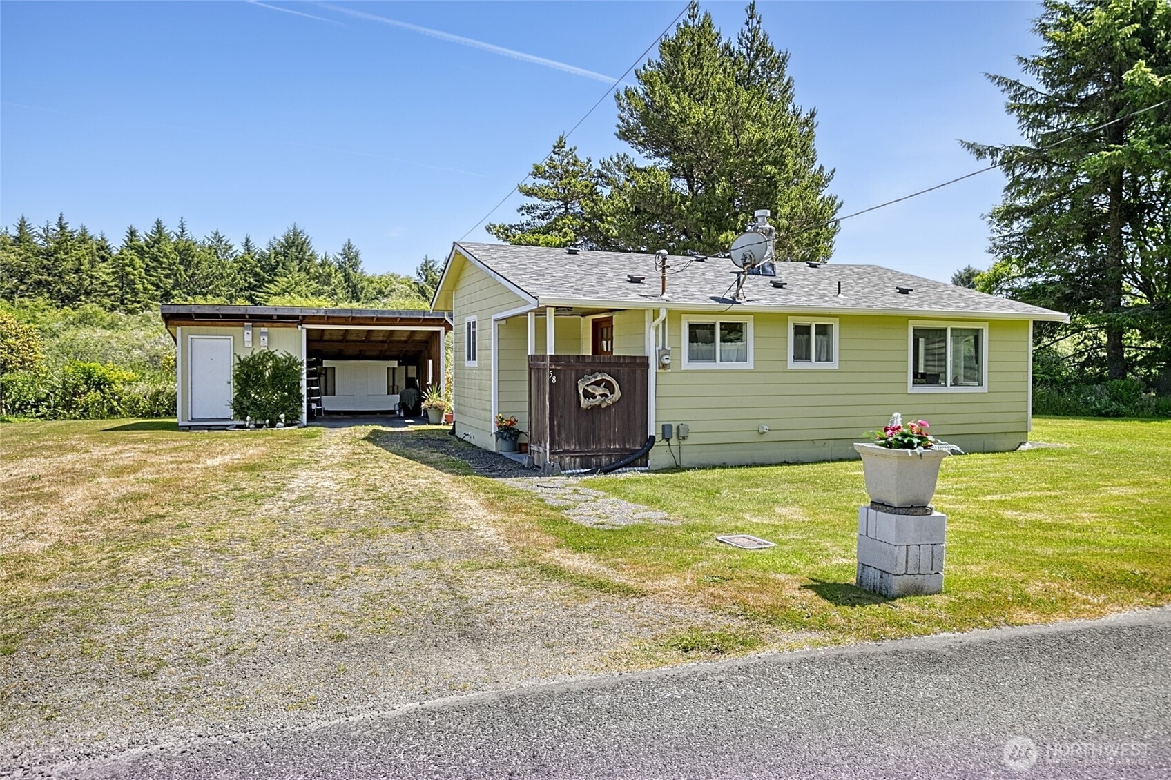 58 Oyehut Rd Hoquiam WA 98550