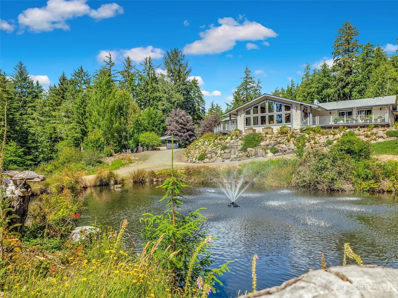 3201 Alt Hwy 101 Ilwaco WA 98624