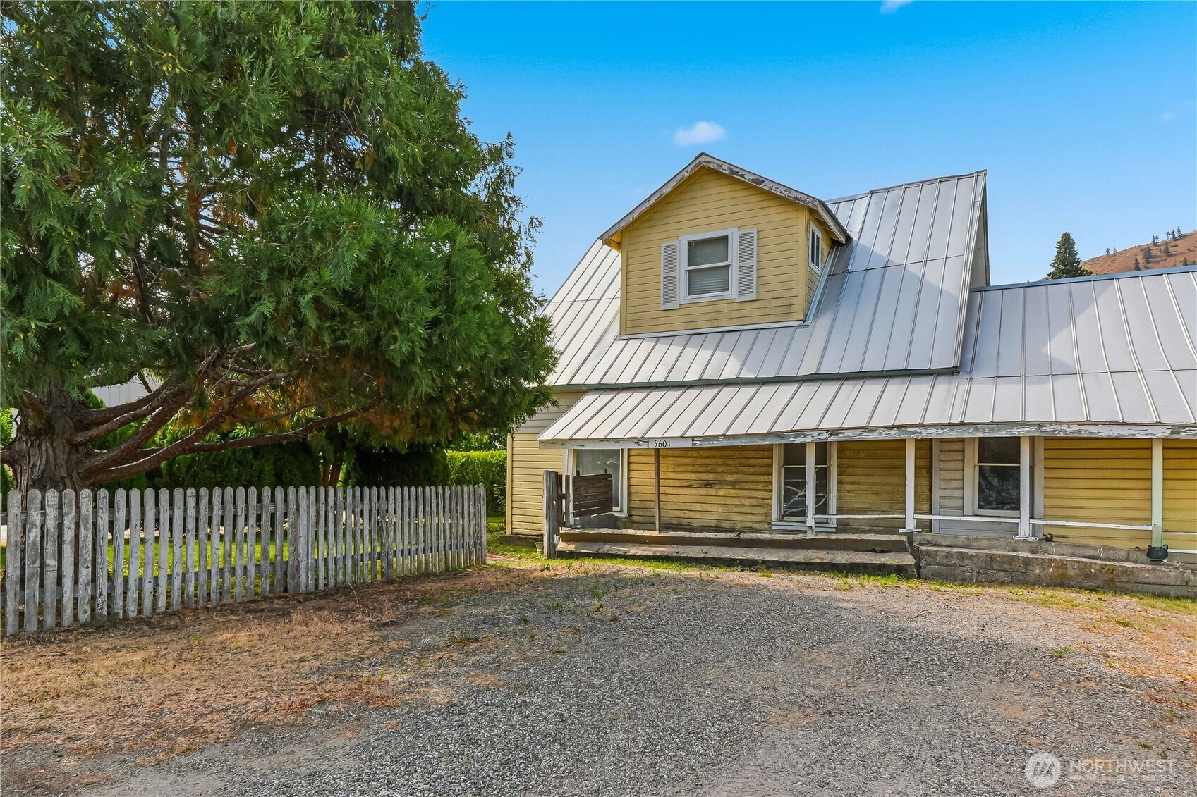 5601 Airport Rd Cashmere WA 98815