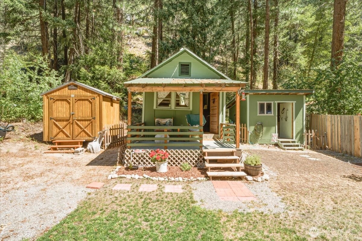17964 Entiat River Rd Entiat WA 98822