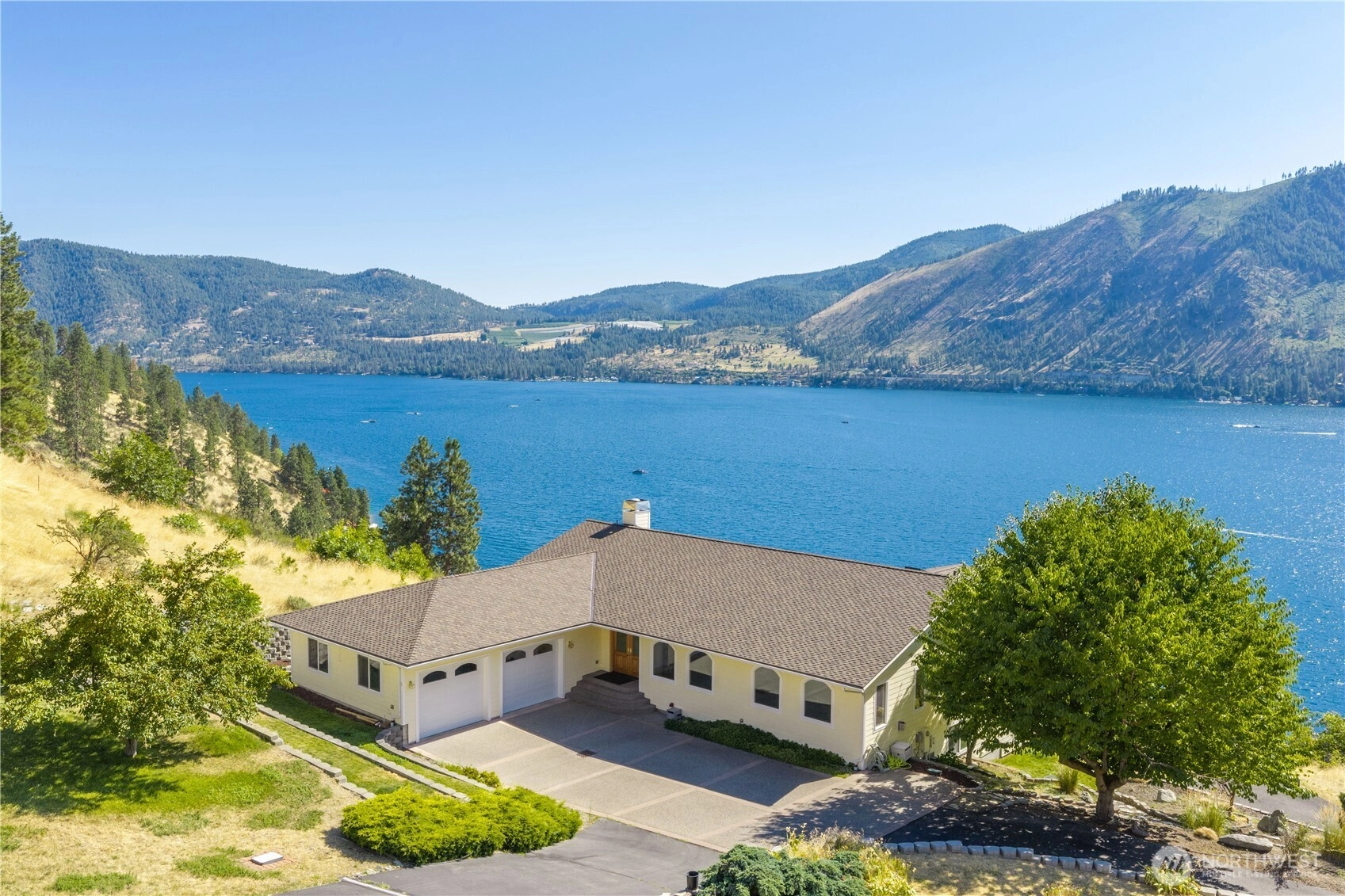 3035 Lakeshore Dr Unit  Manson WA 98831