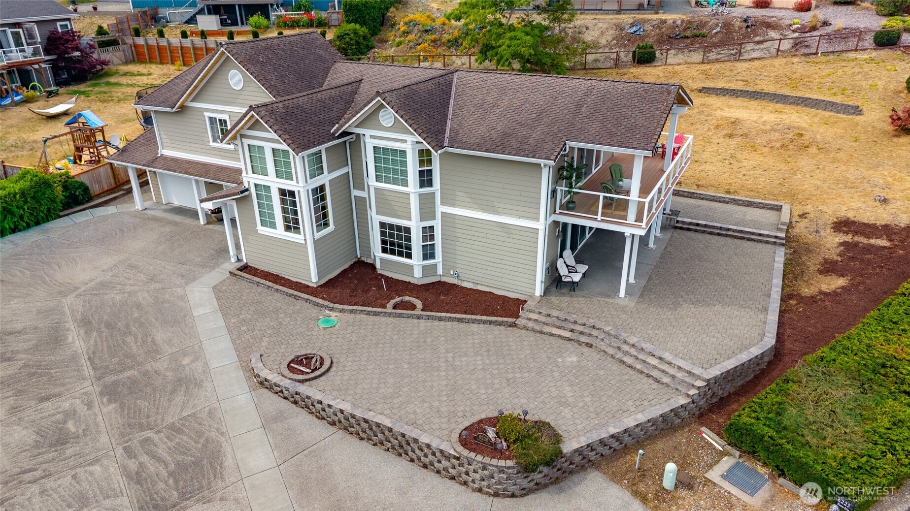 6226 Hinman Dr Unit  Clinton WA 98236