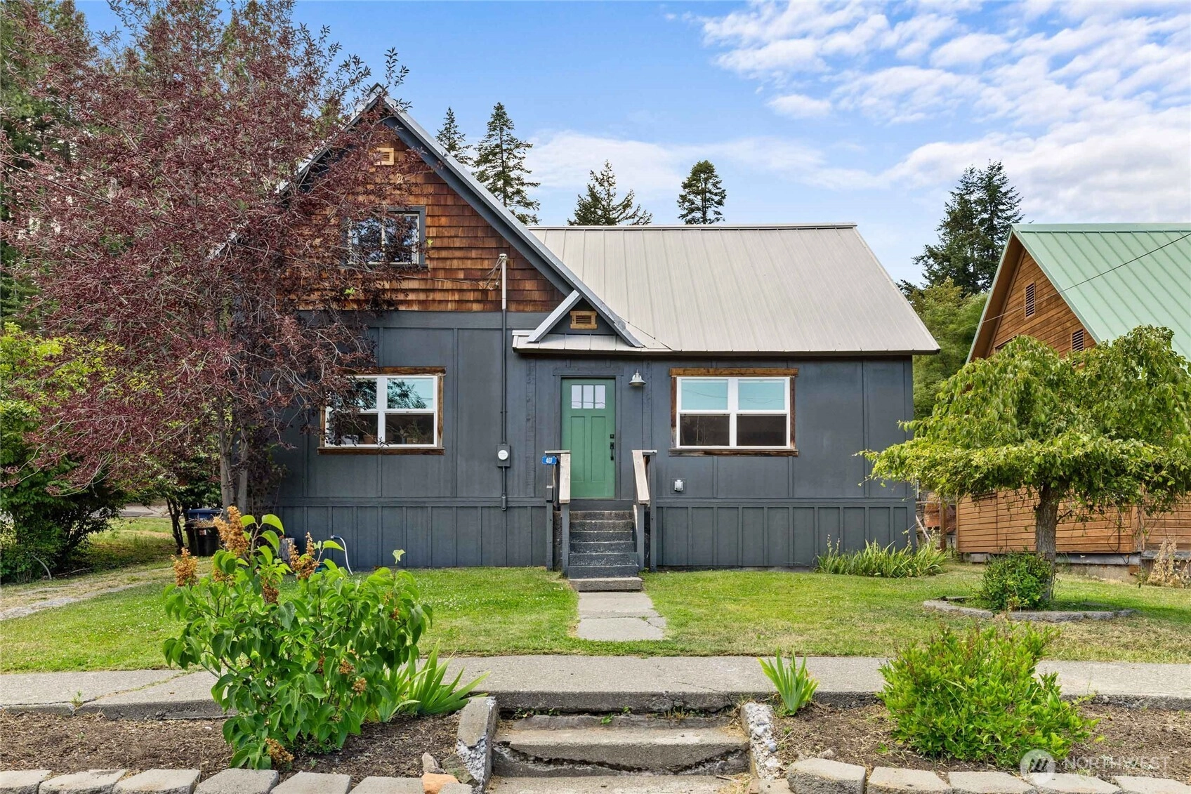 407 S 7th St Roslyn WA 98941