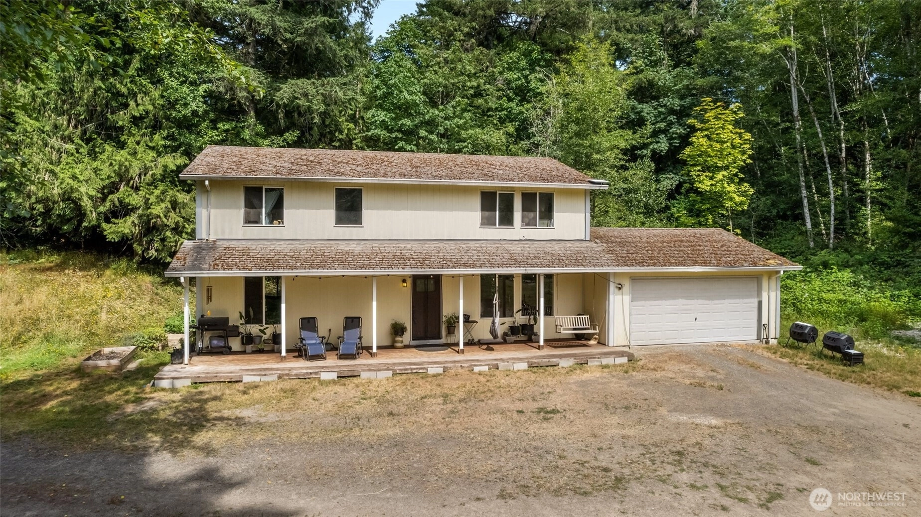 911 E Dawn Dr Allyn WA 98524