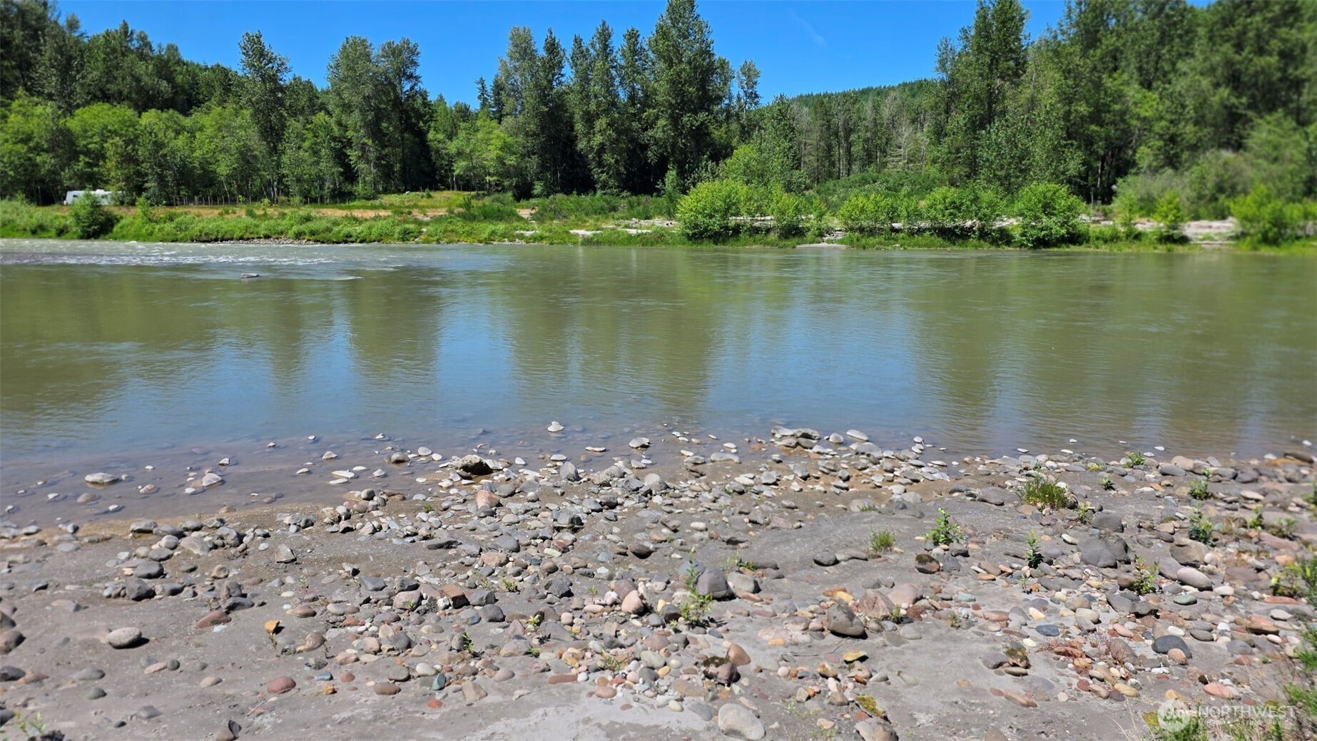 260 Riverview Dr Castle Rock WA 98611