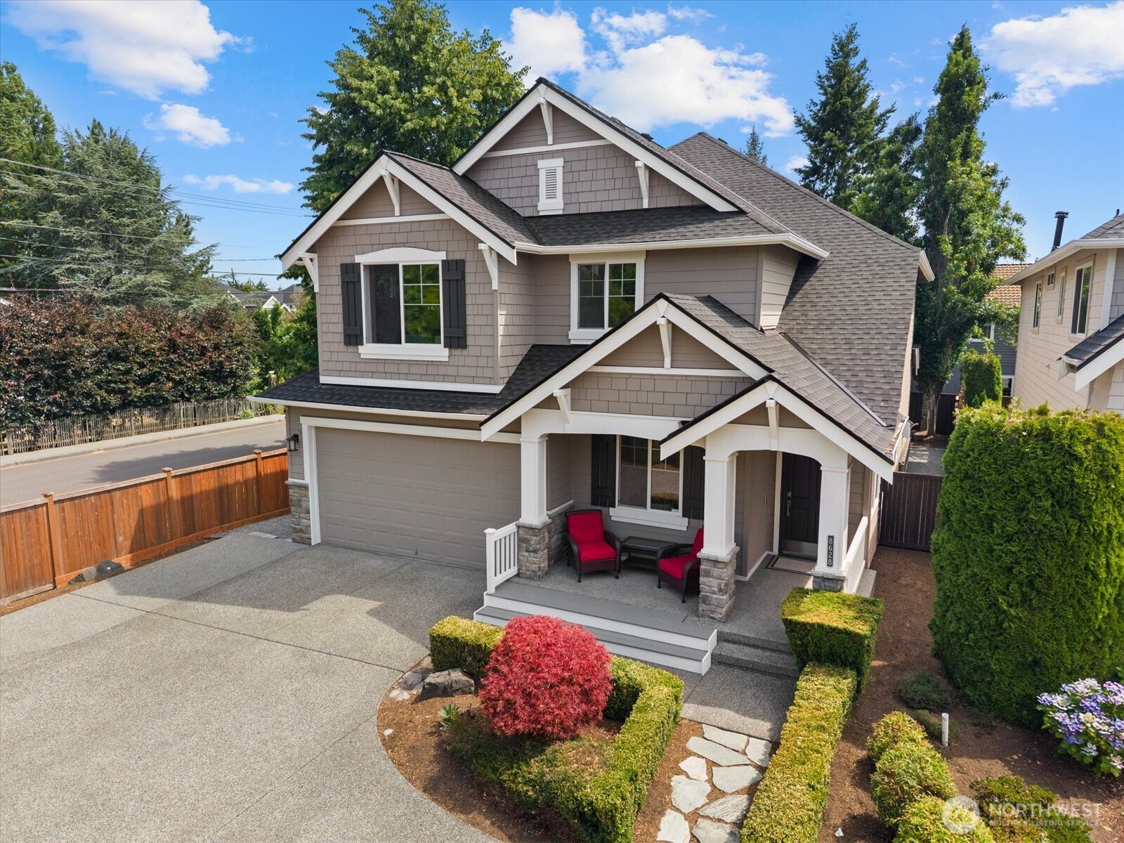 8628 NE 123rd Pl Unit  Kirkland WA 98034