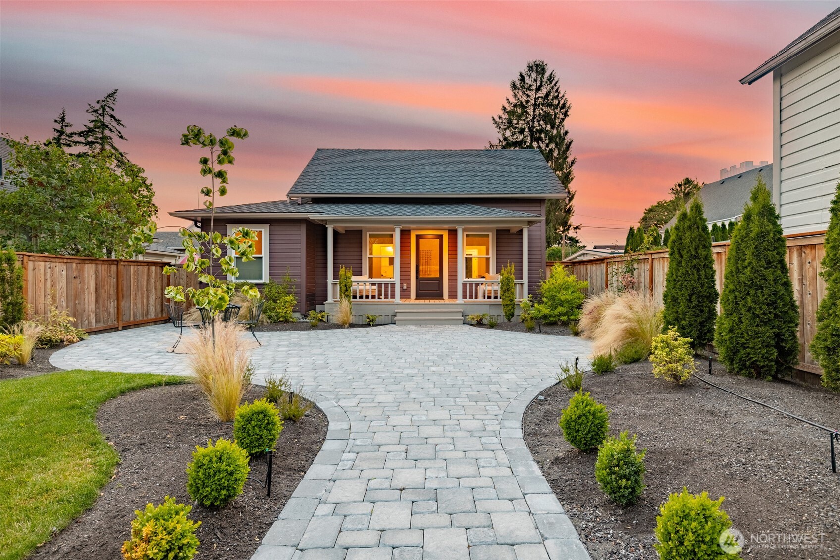612 S Third St La Conner WA 98257