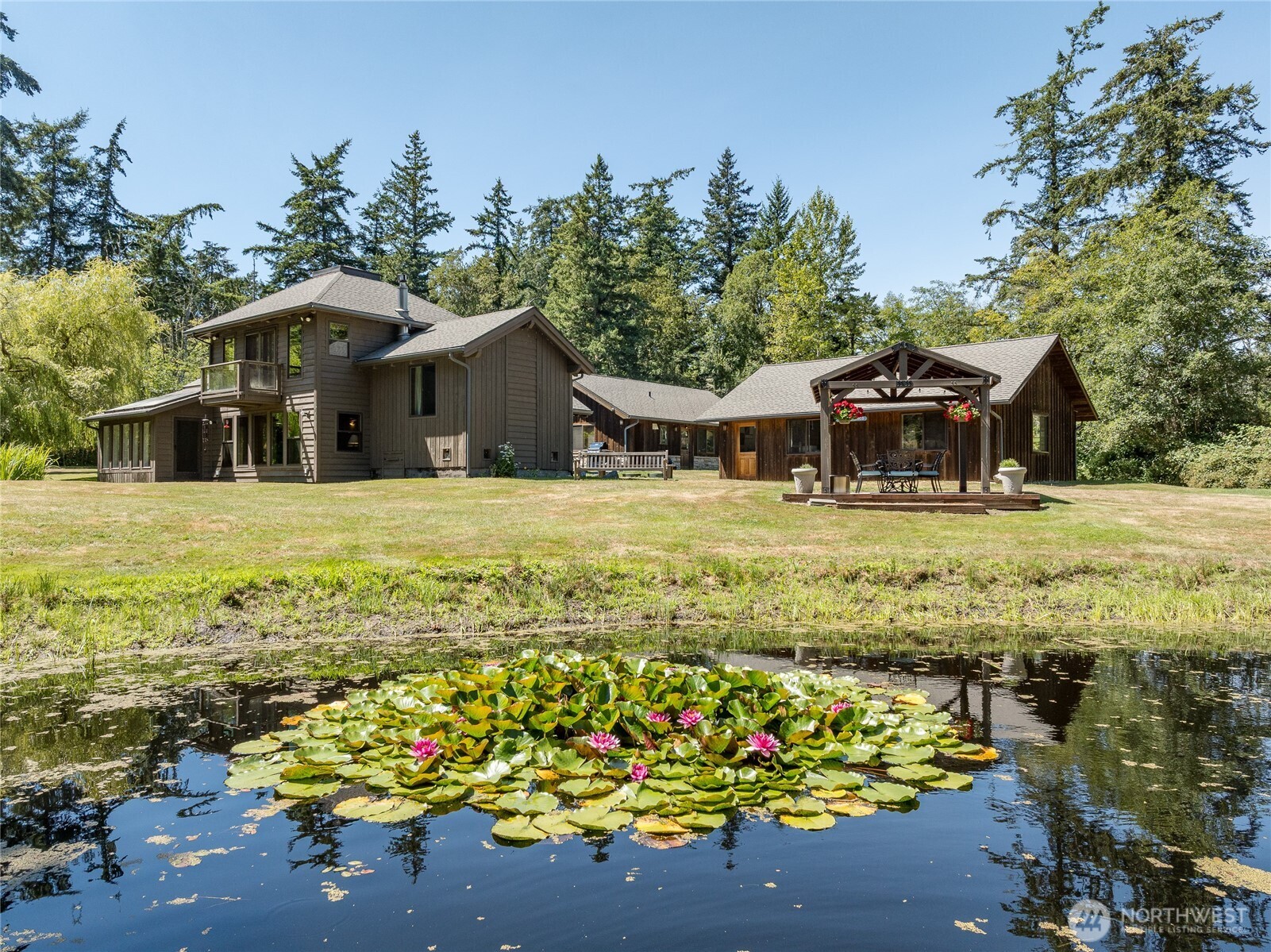 1028 Cross Rd Lopez Island WA 98261