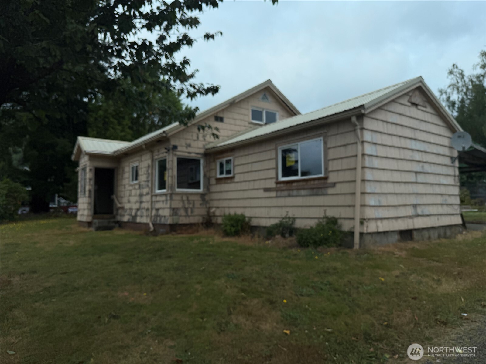 1507 Park Ave Unit  Raymond WA 98577