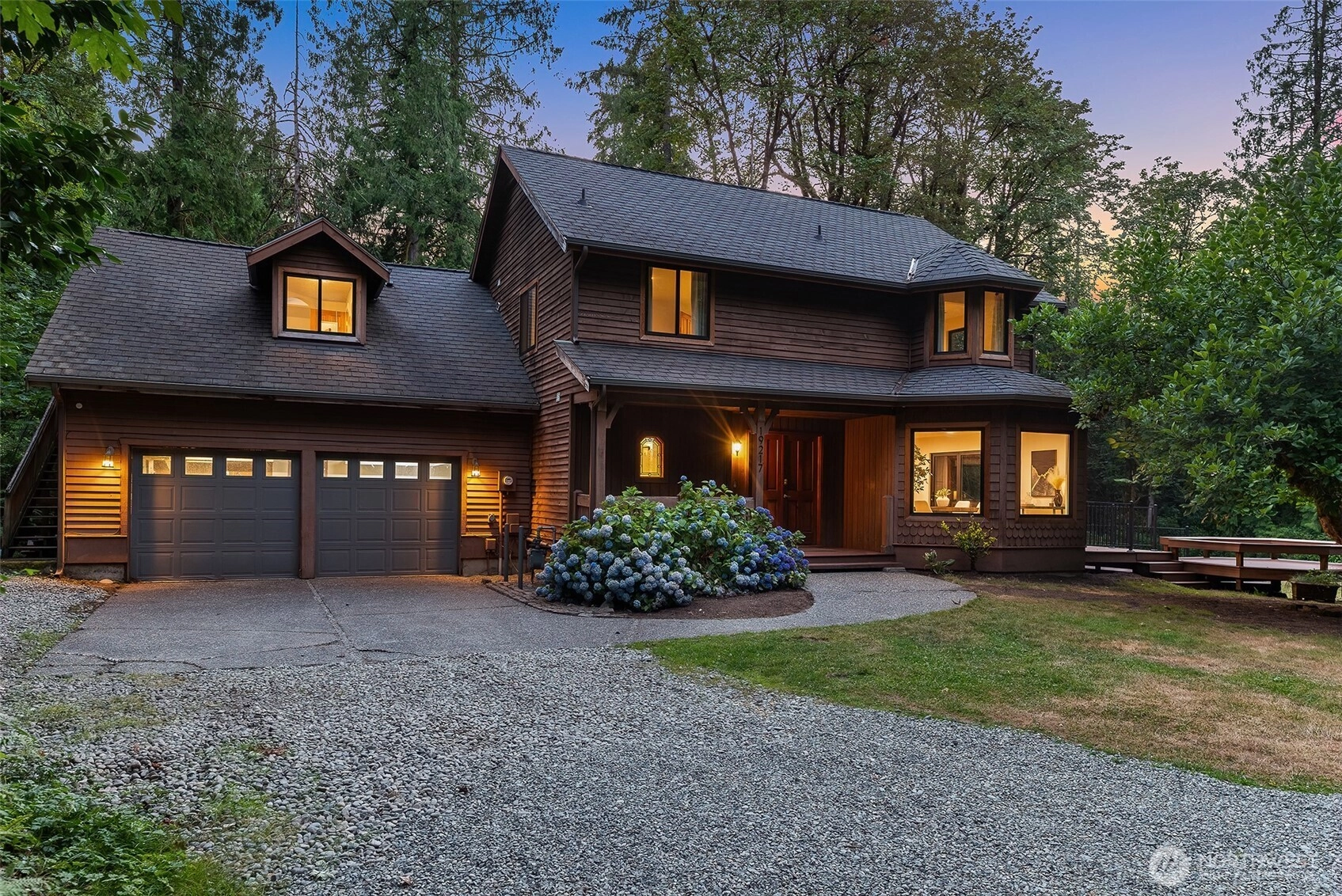 19217 SE 62nd Pl Issaquah WA 98027