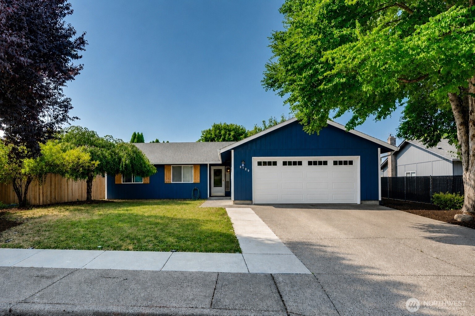 2129 Dahlia St Woodland WA 98674