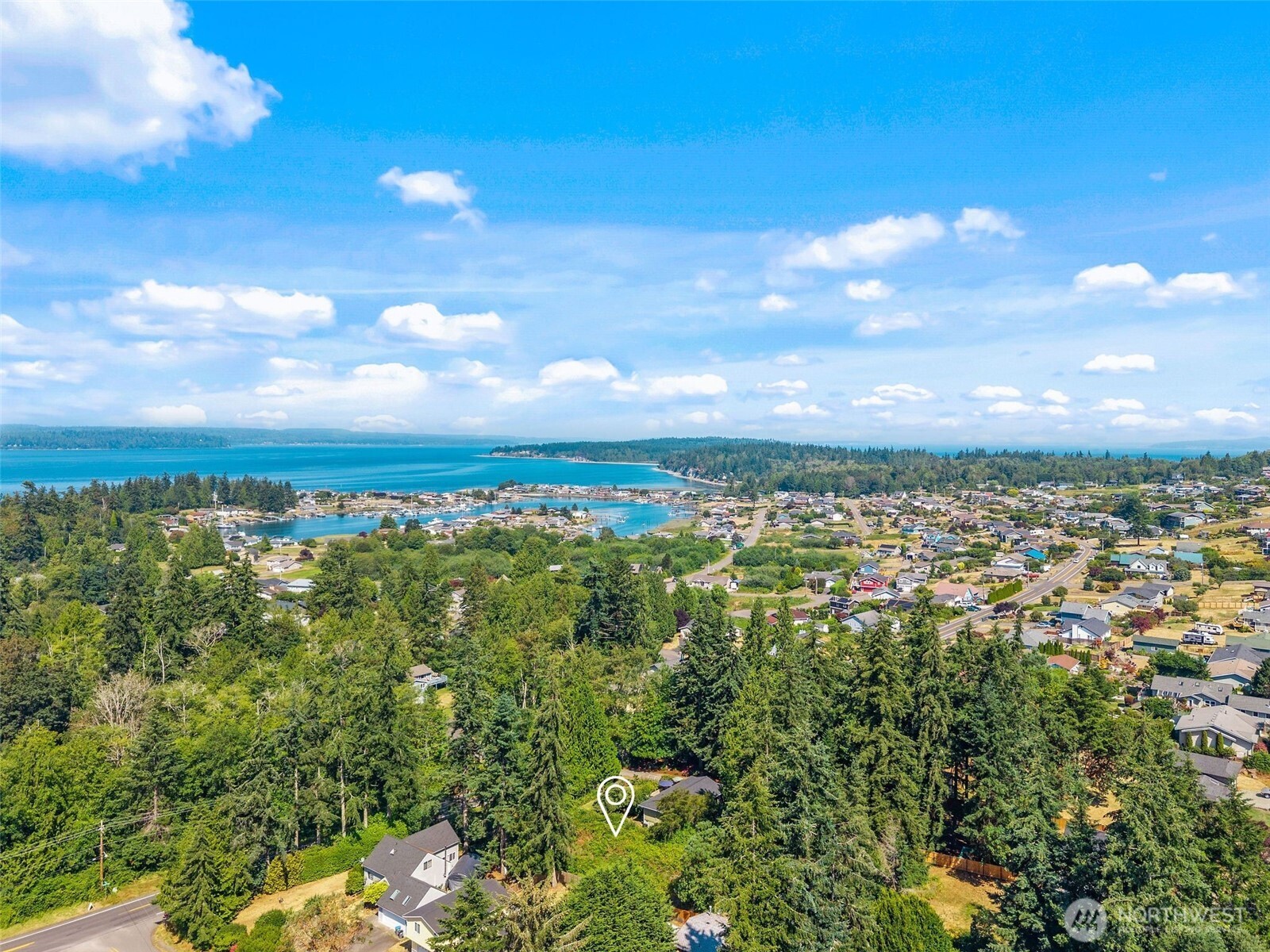 37310 NE Hood Canal Dr Unit  Hansville WA 98340