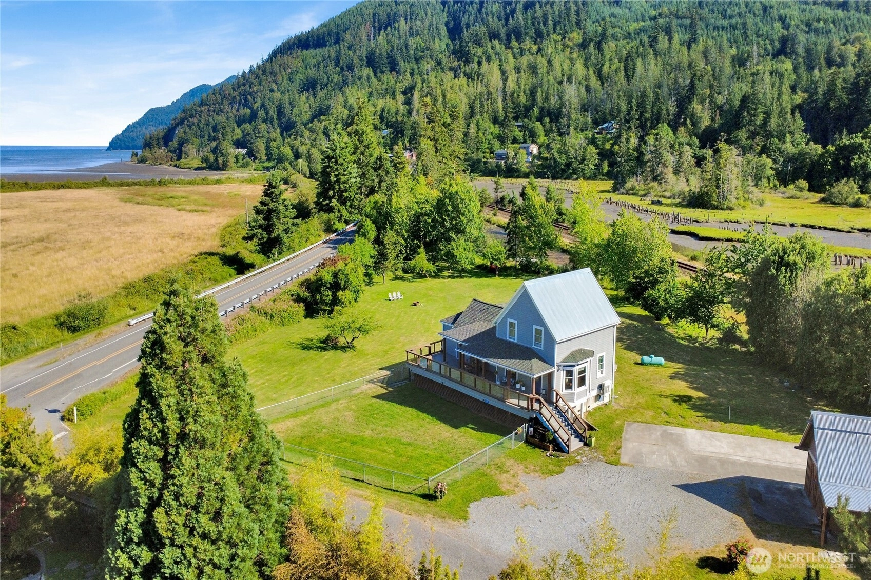 3455 Legg Rd Bow WA 98232