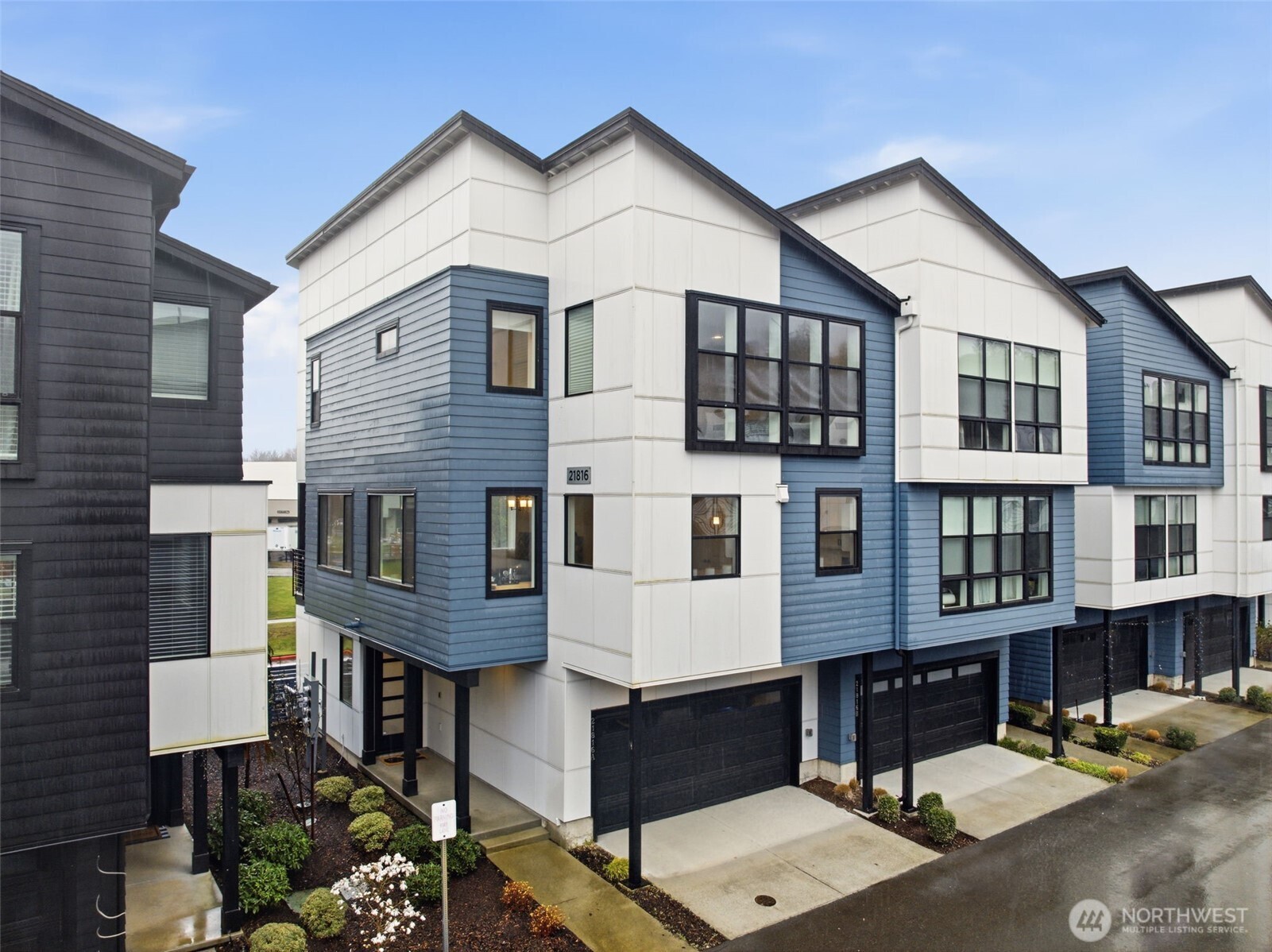 21816 24th Ave SE Unit A Unit A Bothell WA 98021