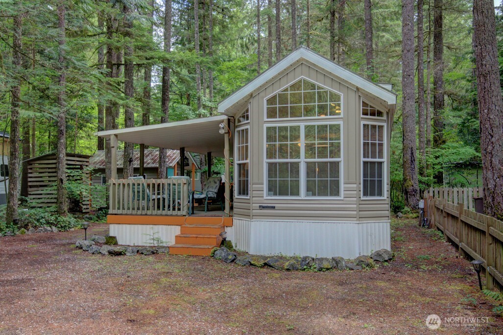 137 6 Riverside Dr Deming WA 98244