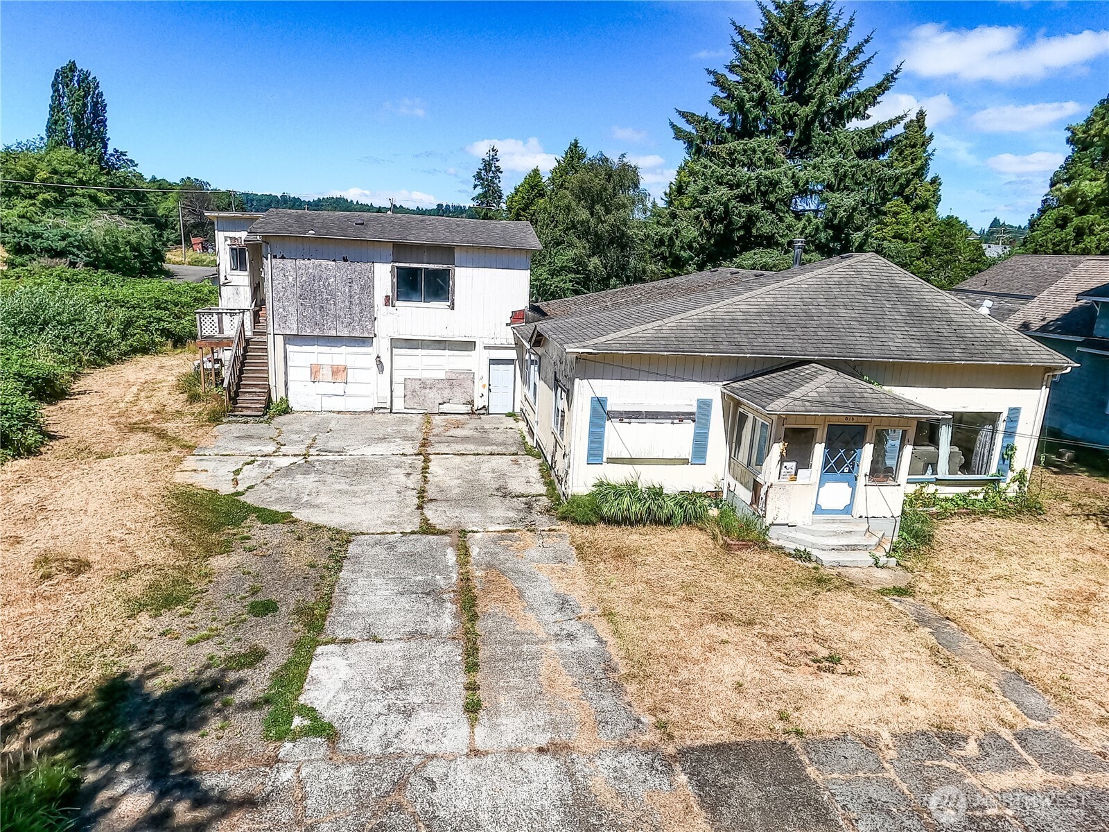 816 6th St Hoquiam WA 98550