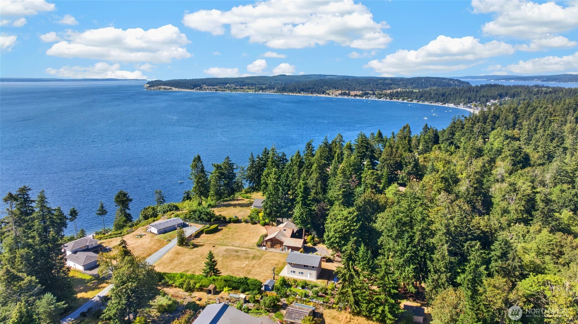 6360 Apple Ln Freeland WA 98249