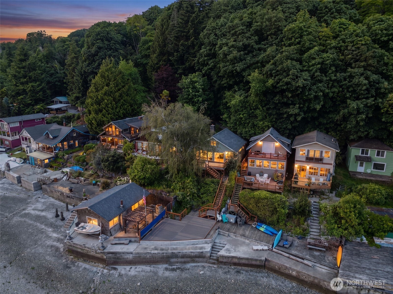 28243 Manzanita Beach Rd SW Vashon WA 98070