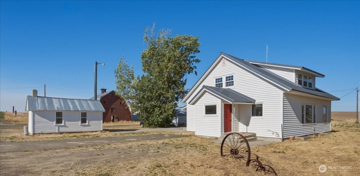 6 Rd I NW Waterville WA 98858