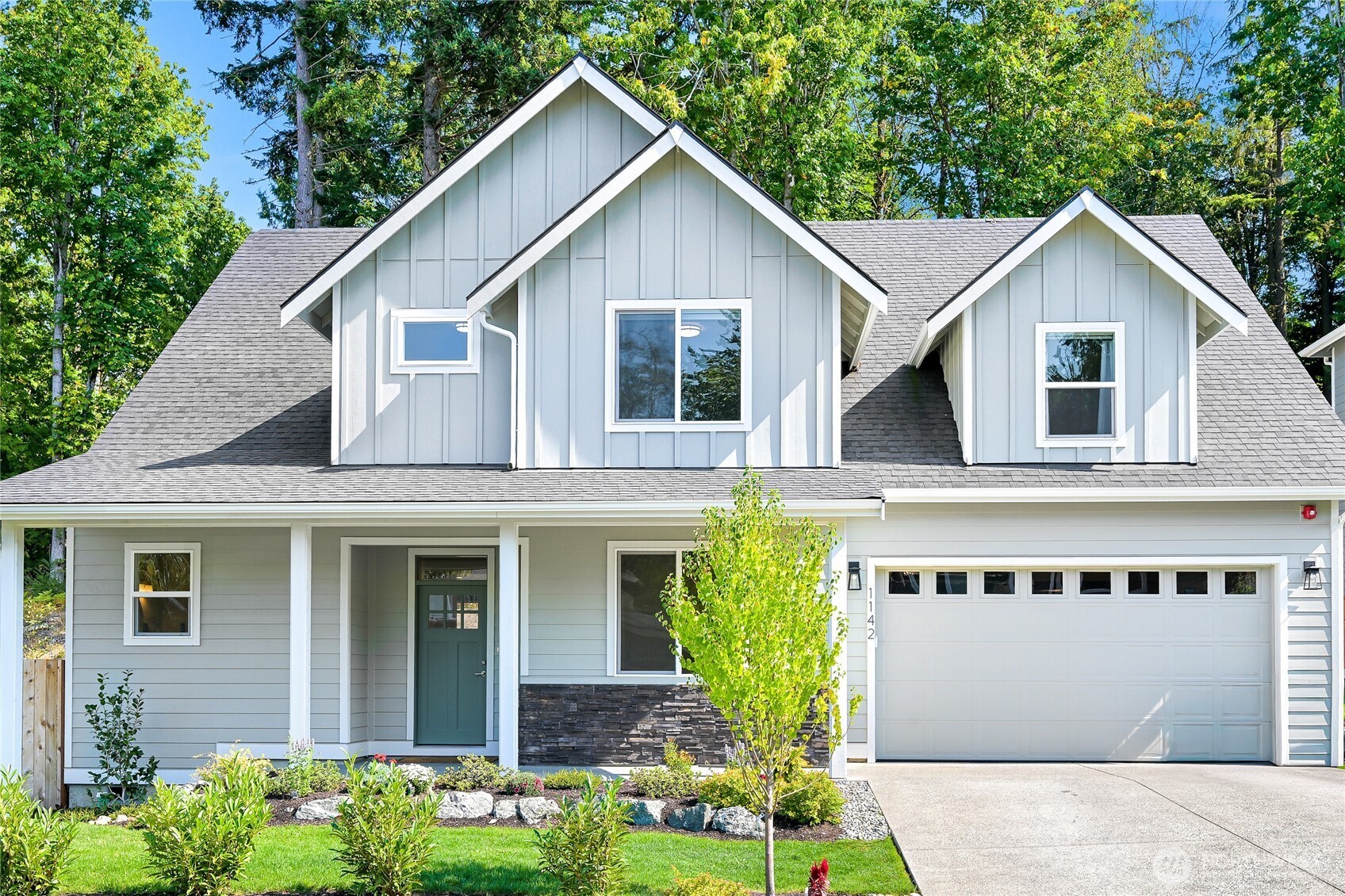 1142 Brookstone Dr Bellingham WA 98229