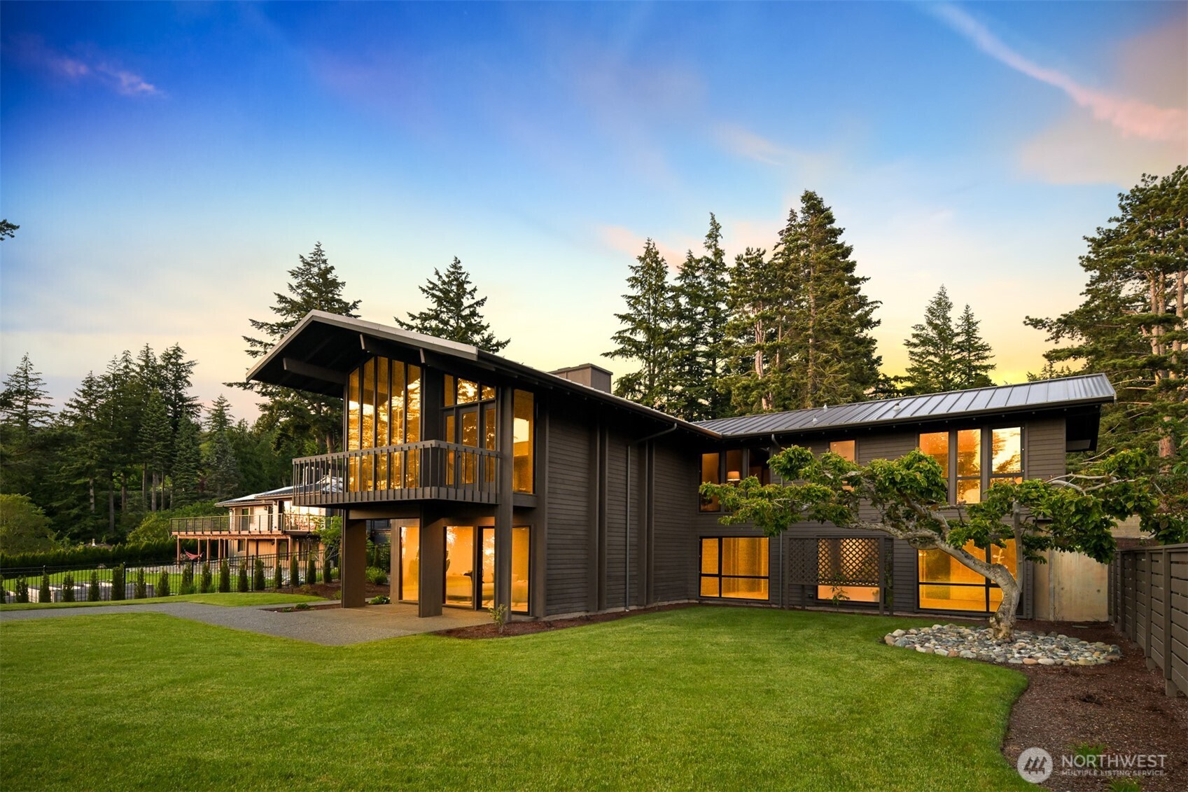 430 Bayside Dr Bellingham WA 98225