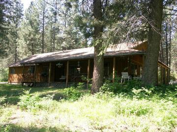15 Brush Creek Rd Keller WA 99140
