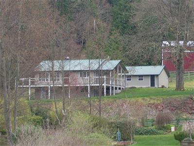 521 Gardiner Beach Rd Gardiner WA 98382