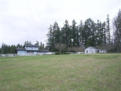 281 Old Schoolhouse Rd Gardiner WA 98382
