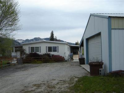 2351 Bossburg Rd Evans WA 99126