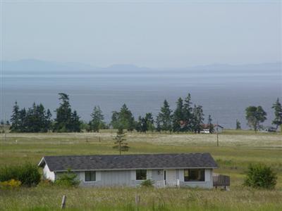 210 Old Schoolhouse Rd Gardiner WA 98382