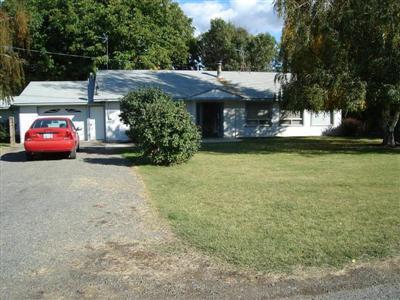 451 Elmwood Rd Toppenish WA 98948