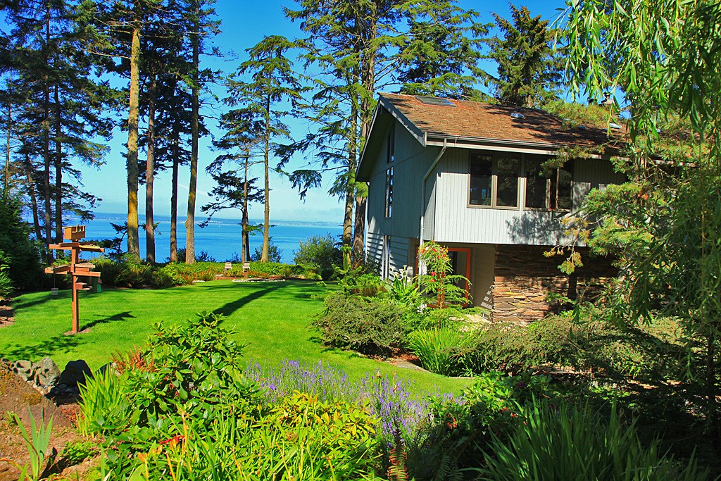 3146 Spahr Rd Unit  Greenbank WA 98253