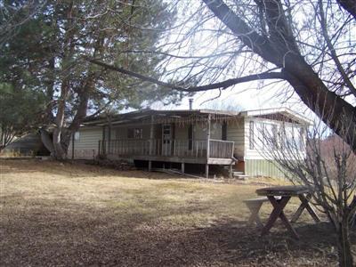 370 Henderson Rd Wapato WA 98951