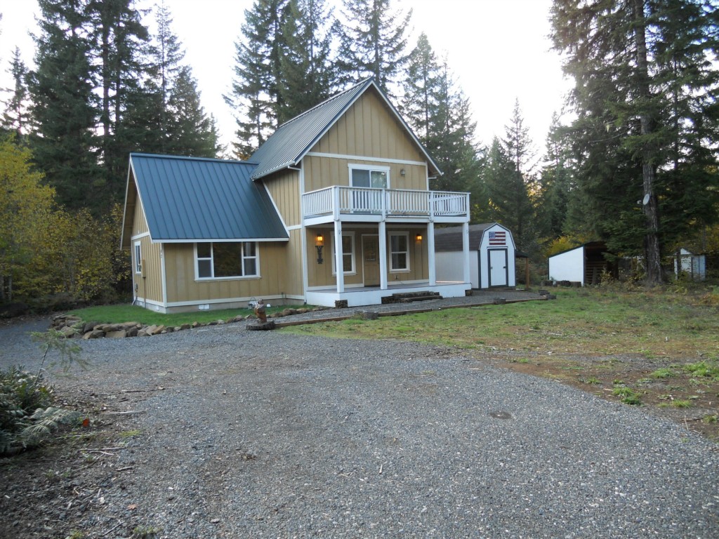 42 Sadie Rd Carson WA 98648