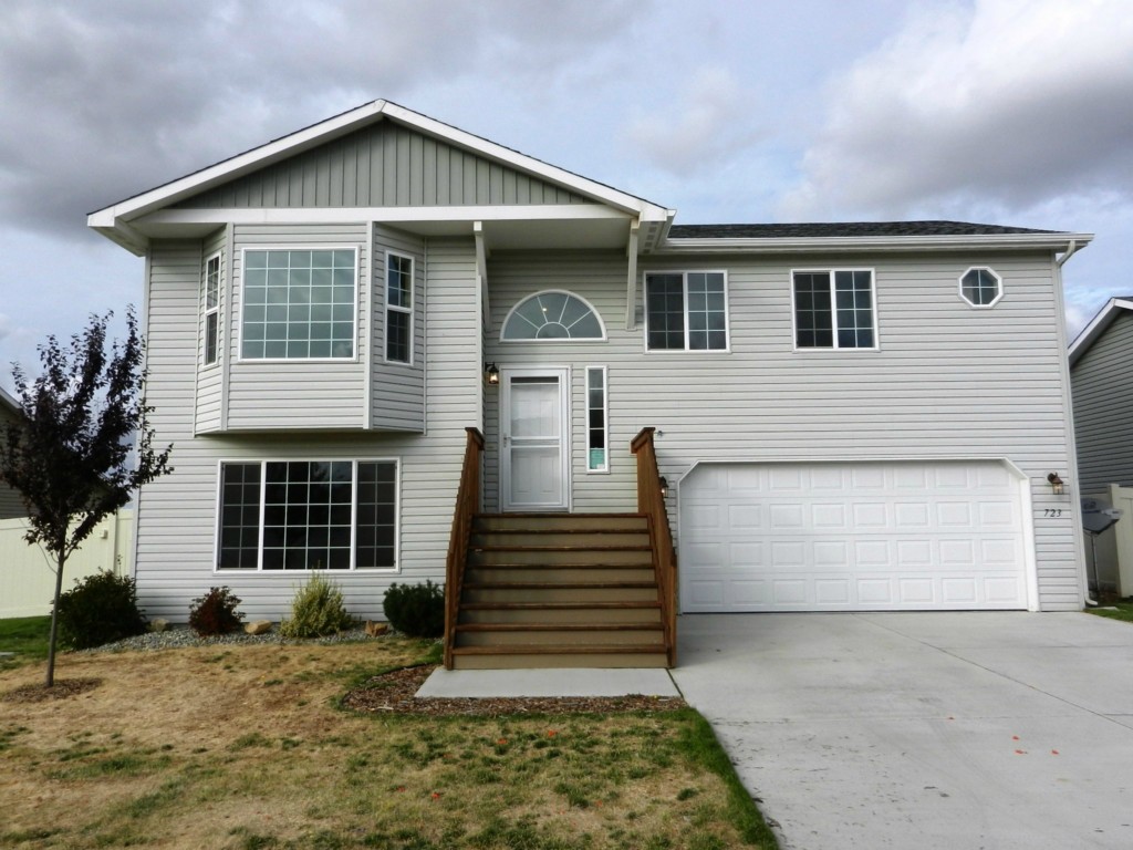 723 E Joshua Dr Medical Lake WA 99022