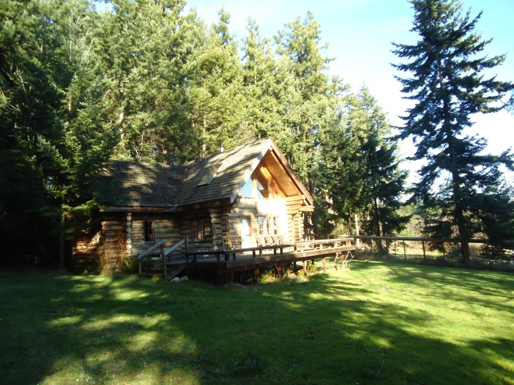 5245 S Shore Rd Guemes Island WA 98221