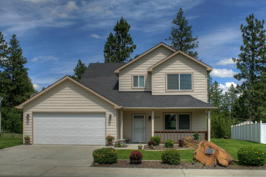 821 S Hallett St Unit  Medical Lake WA 99022