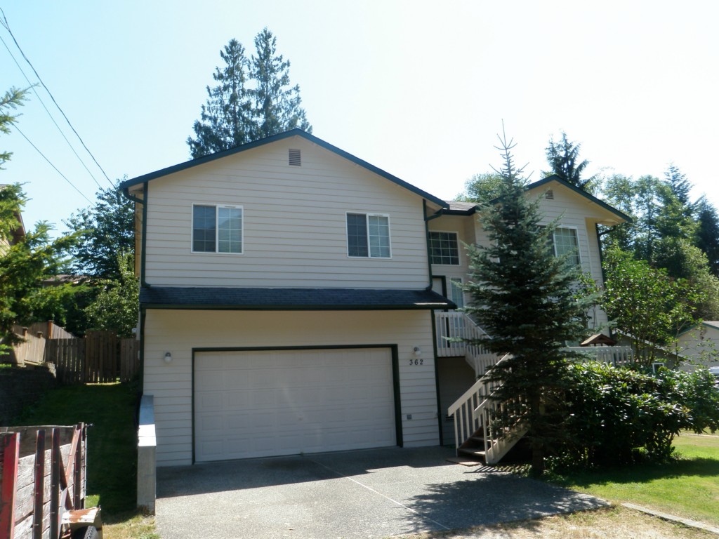 362 Echo Ln Unit  Glenhaven WA 98284