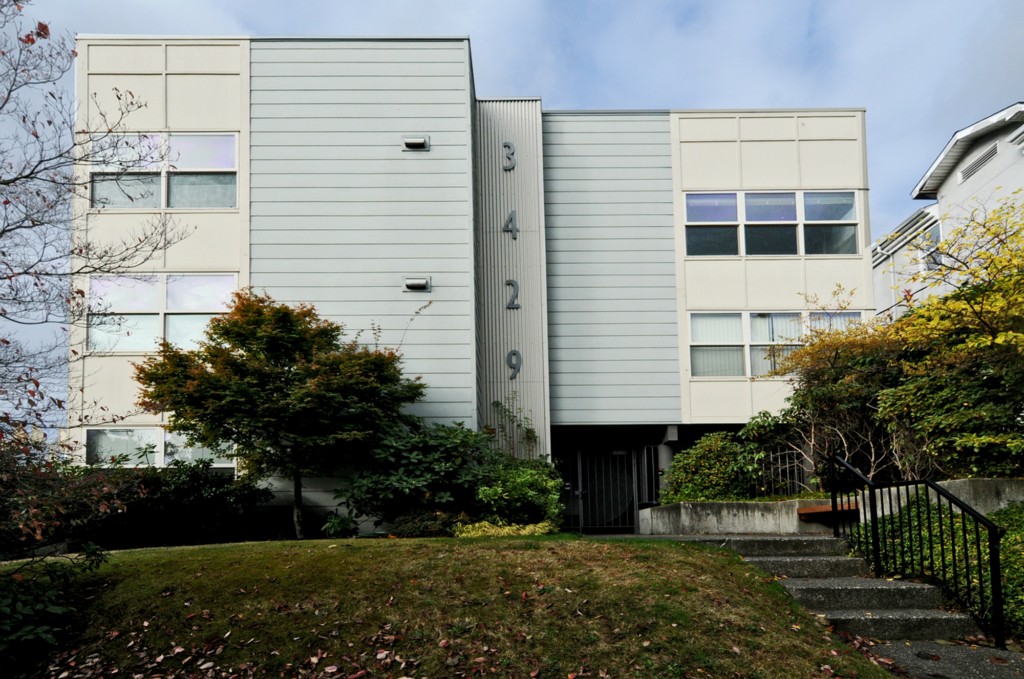 3429 Burke Ave N Unit 35 Unit 35 Seattle WA 98103